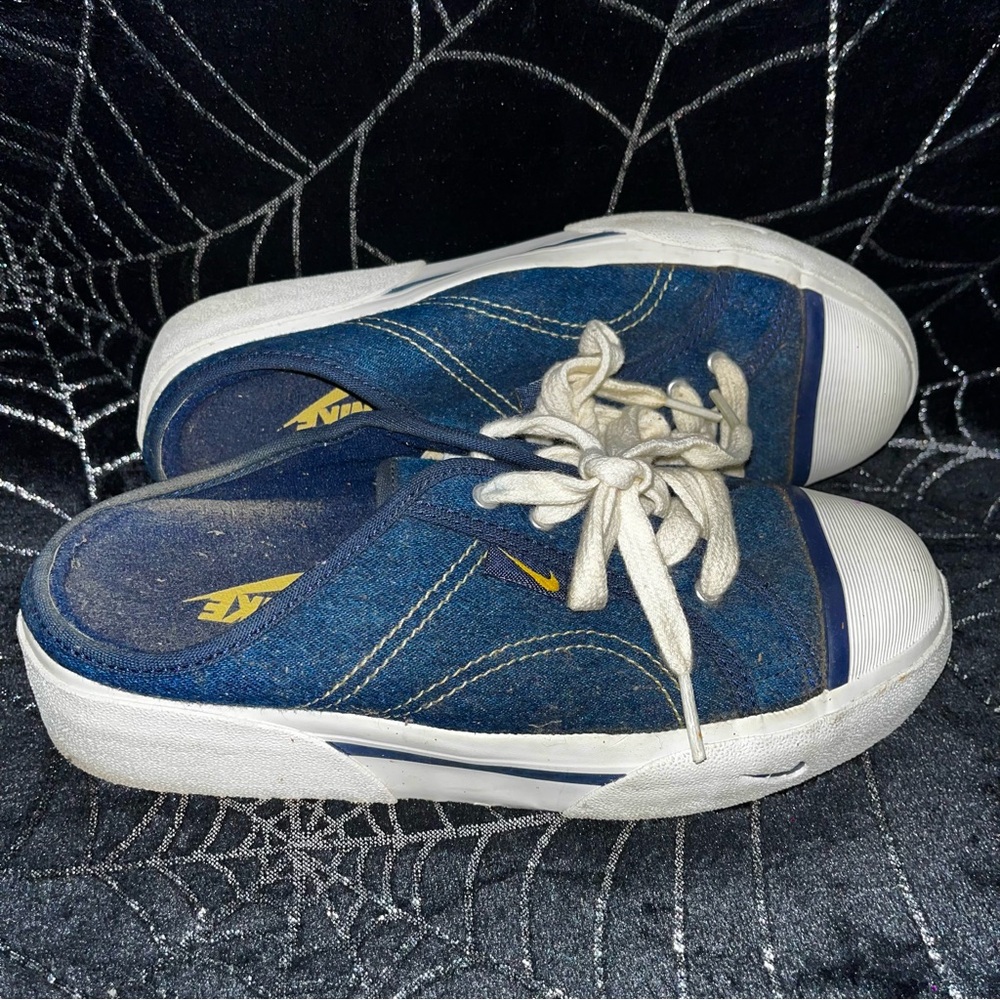 Nike slip on sneakers